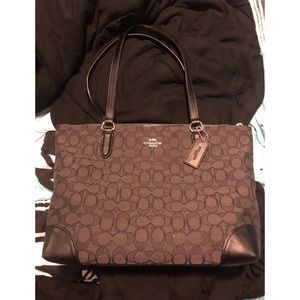 New coach tote 👜😍
